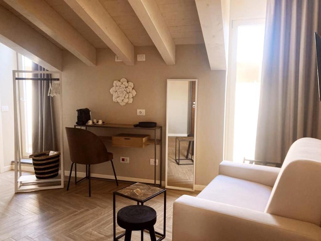 Gatto Bianco Rooms 42 Bergamo Exterior foto